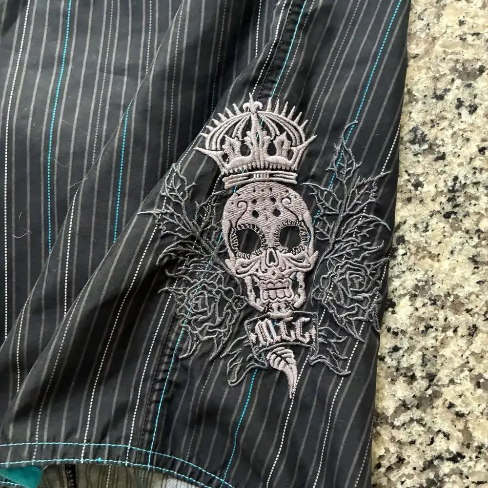 Micros Pinstripe Skull Crown Board Shorts Mens Size 32 Swim Trunks